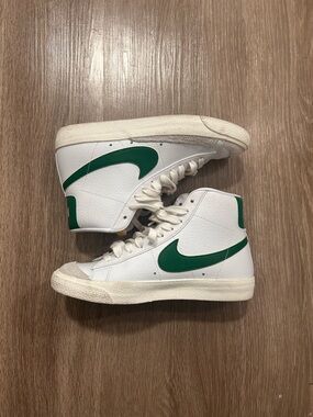 Nike Mid 77 Blazers
